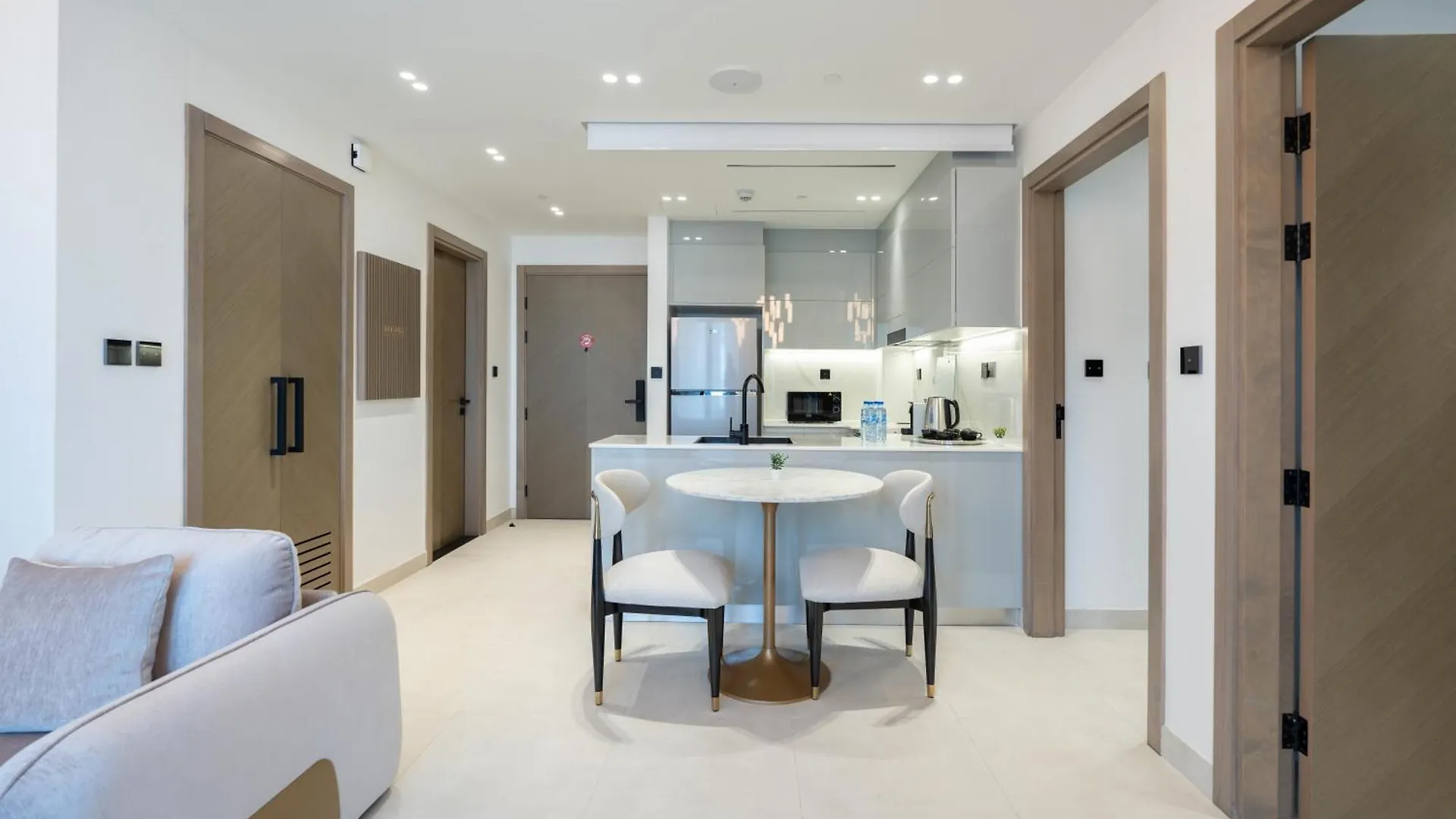 Keyrock Living - Binghatti Canal Sky Retreat Dubai